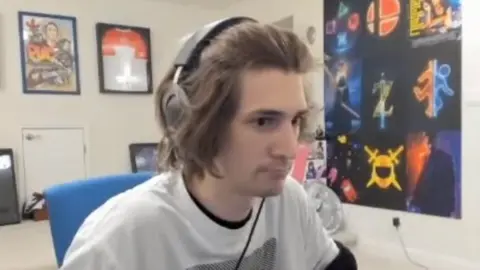 xQc net worth