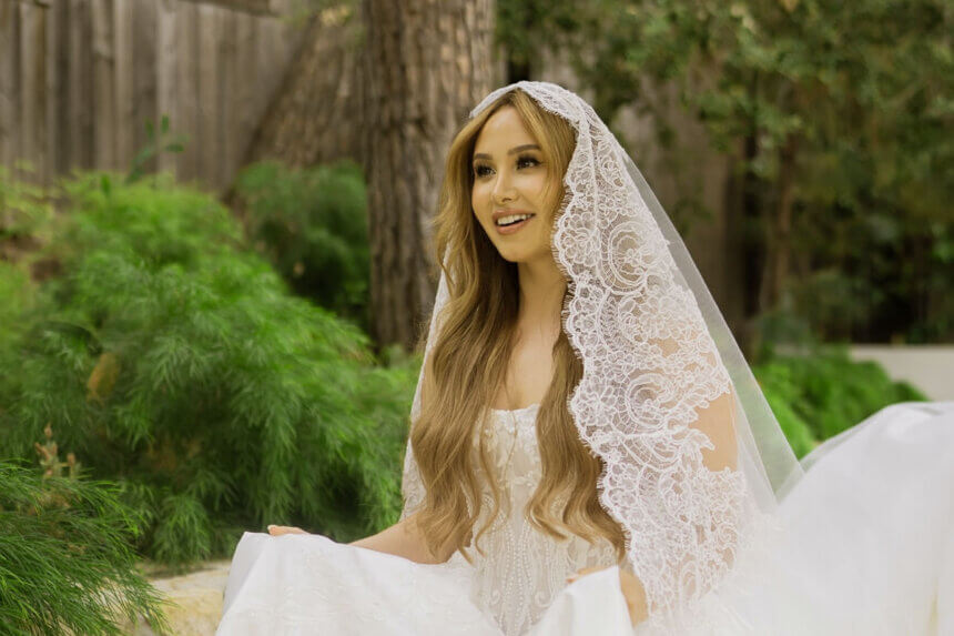 Catherine Paiz Net Worth
