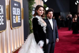 Selena Gomez Outfits